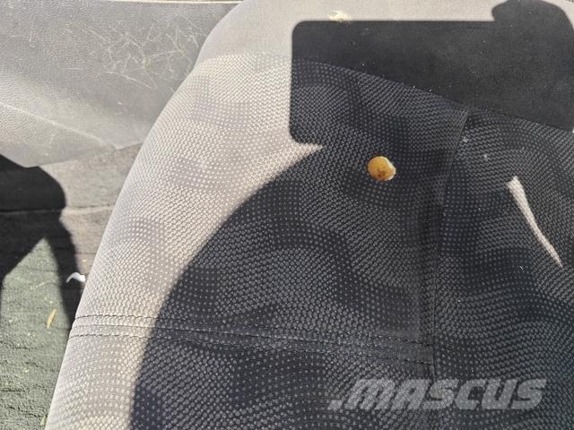 Nissan SYLPHY Otomobiller