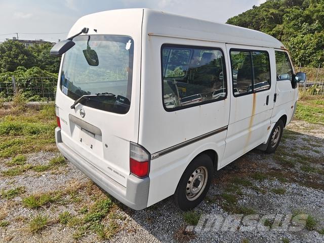 Nissan VANETTE Minibüsler