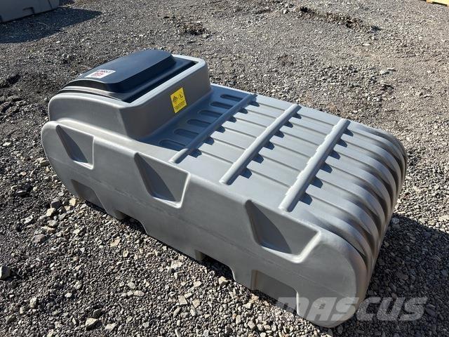  Olsen DD500 Yakıt ve katkı maddesi tankları