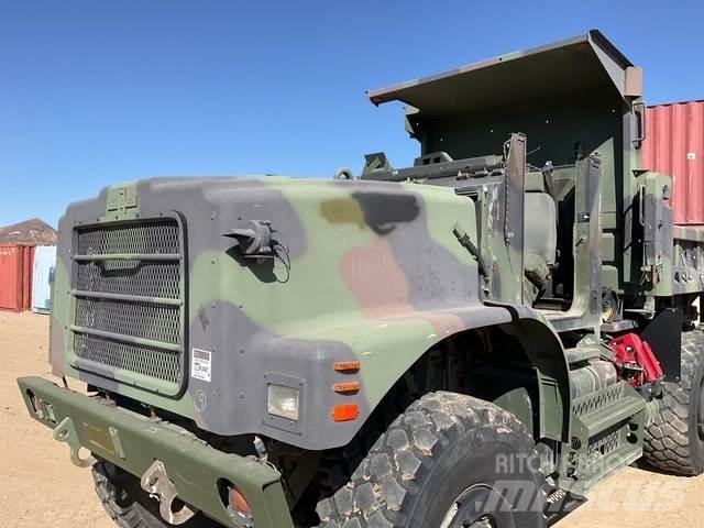 Oshkosh AMK29A1 Damperli kamyonlar