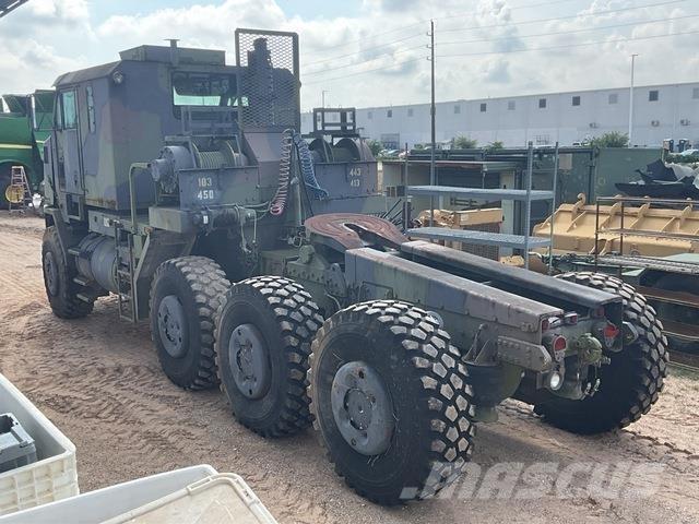 Oshkosh M1070 Kurtaricilar