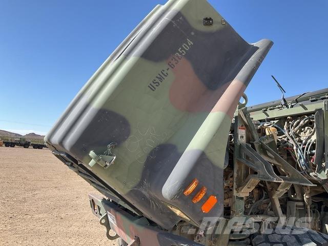 Oshkosh MTVR Kapali kasa kamyonlar