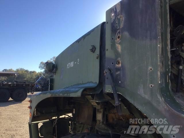 Oshkosh MTVR Kapali kasa kamyonlar