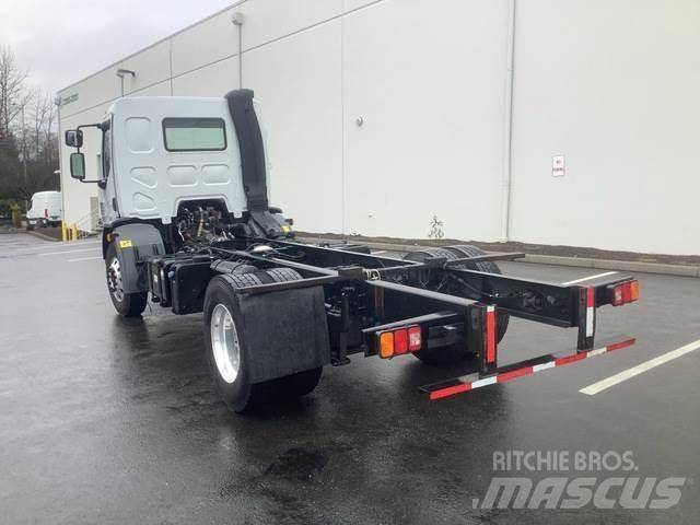 Peterbilt 220 Kabinler