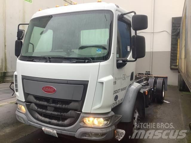 Peterbilt 220 Kabinler