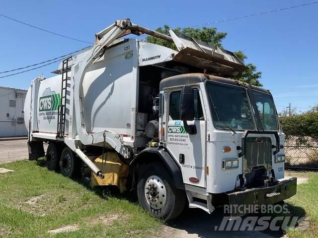Peterbilt 320 Atik kamyonlari