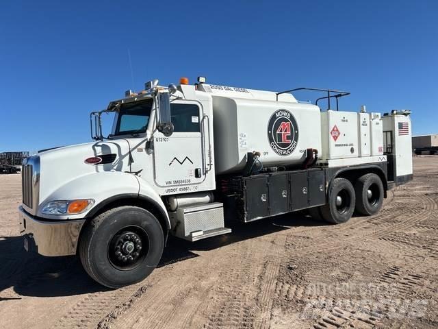 Peterbilt 335 Tankerli kamyonlar