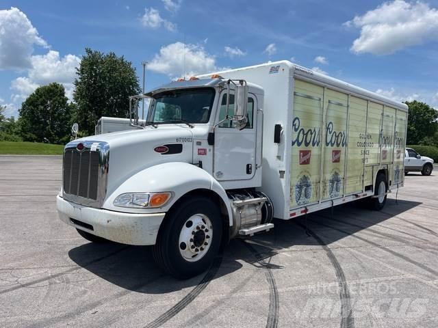 Peterbilt 337 İçecek kamyonları