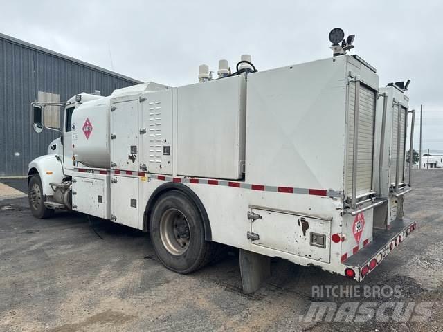 Peterbilt 337 Tankerli kamyonlar