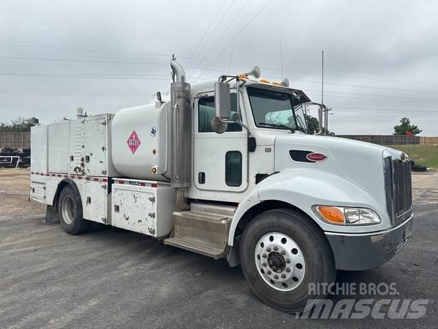 Peterbilt 337 Tankerli kamyonlar