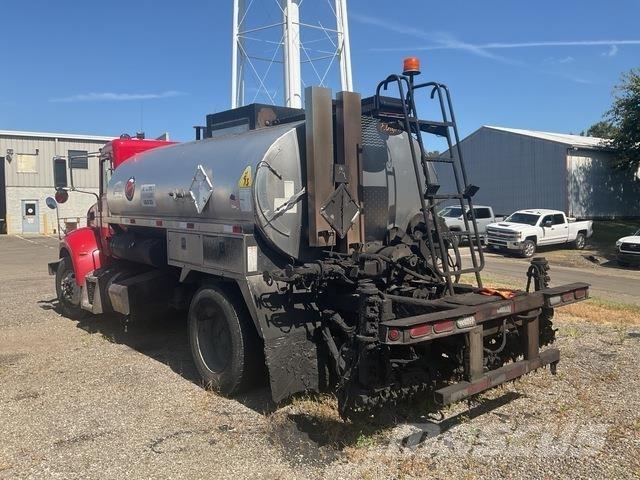 Peterbilt 337 Transmikserler