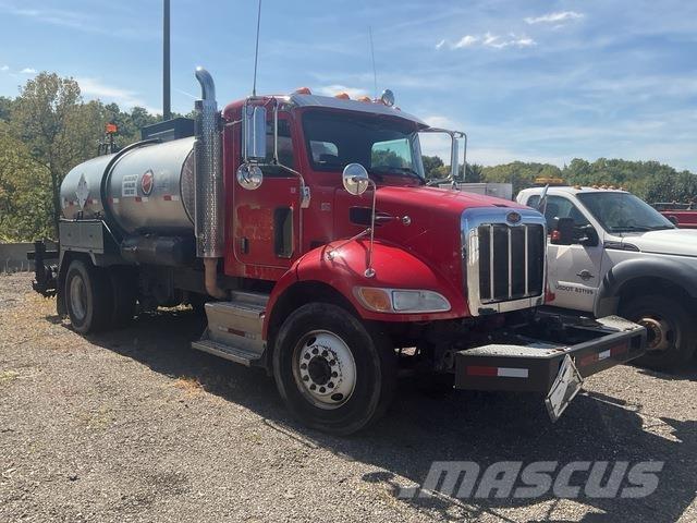 Peterbilt 337 Transmikserler