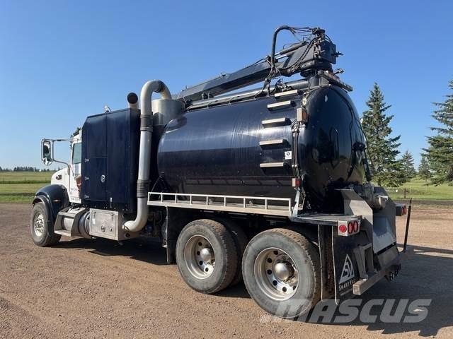 Peterbilt 348 Paletli ekskavatörler