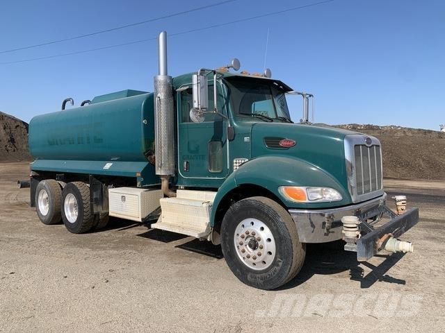 Peterbilt 348 Su tankerleri