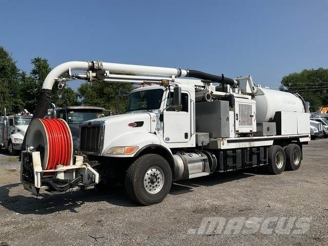 Peterbilt 348 Paletli ekskavatörler