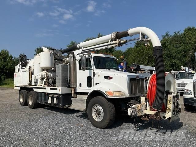 Peterbilt 348 Paletli ekskavatörler