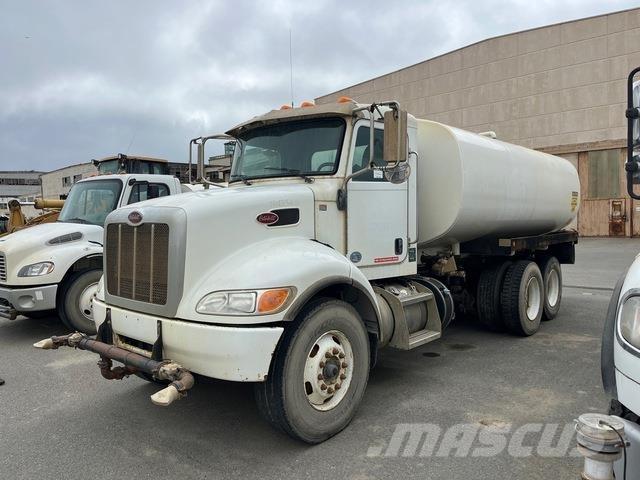 Peterbilt 348 Su tankerleri