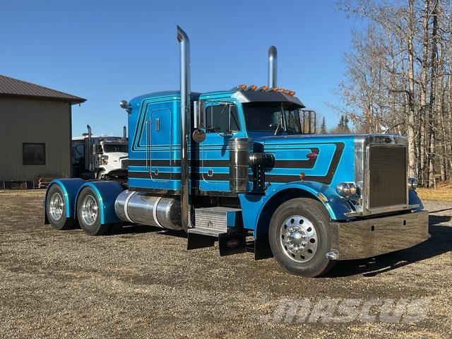 Peterbilt 358 Çekiciler