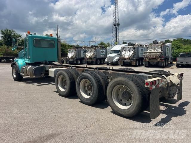 Peterbilt 365 Kabinler