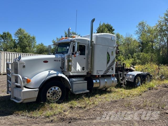 Peterbilt 367 Araç üzeri vinçler