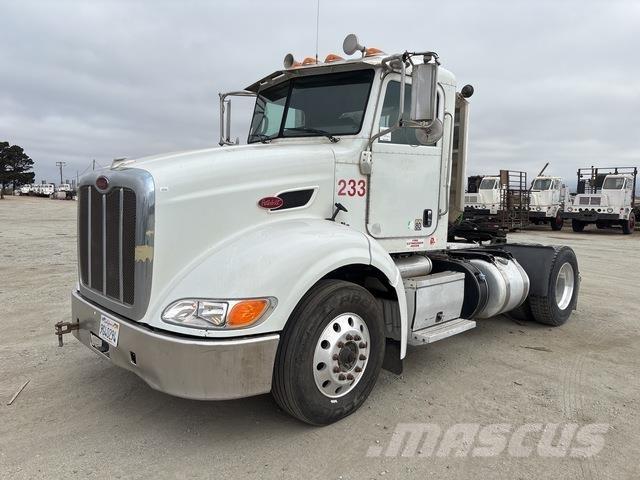 Peterbilt 384 Çekiciler