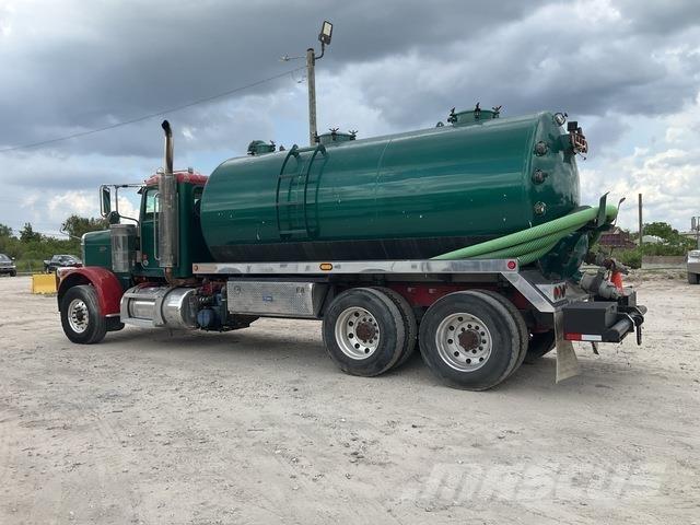 Peterbilt 388 Vidanjörler