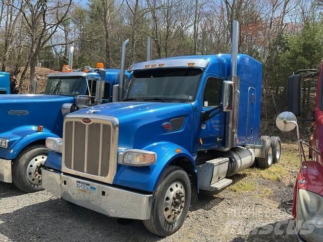 Peterbilt 567 Çekiciler