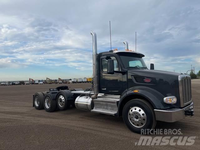 Peterbilt 567 Çekiciler