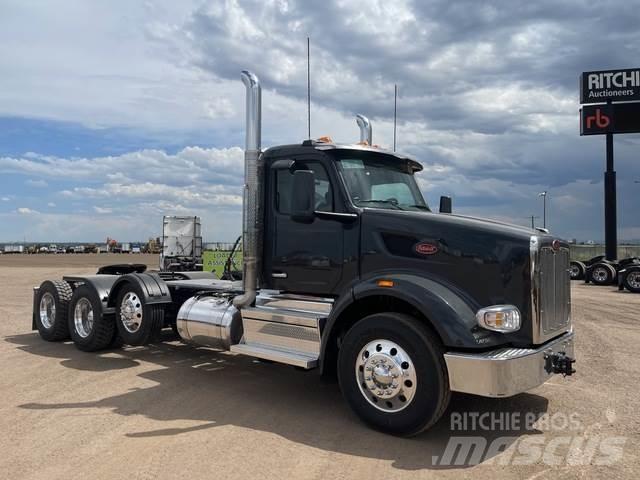 Peterbilt 567 Çekiciler