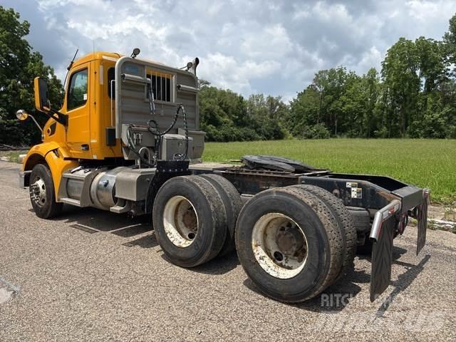 Peterbilt 567 Çekiciler