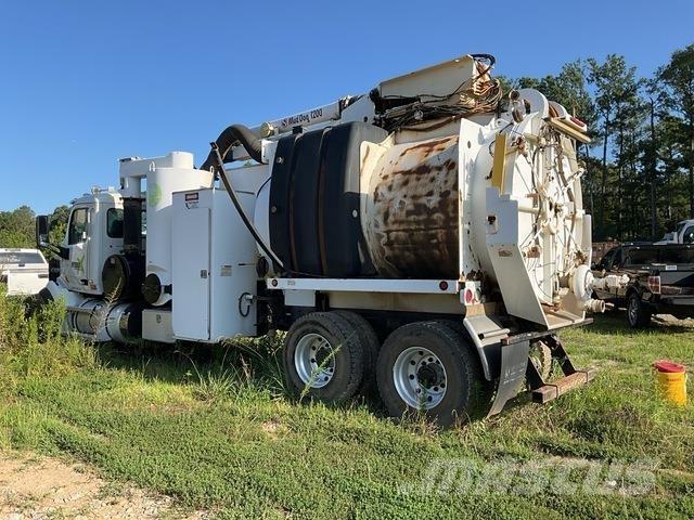 Peterbilt 567 Paletli ekskavatörler