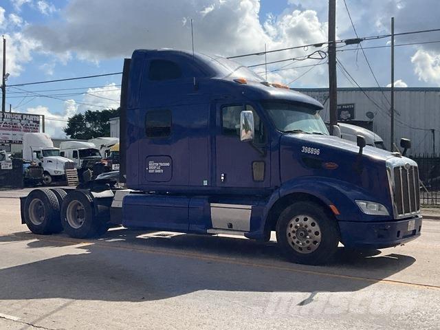 Peterbilt 587 Çekiciler