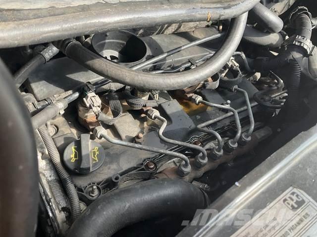 Peugeot Boxer Kapali kasa kamyonlar