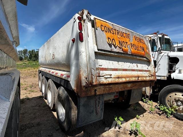 Pioneer  Damperli römorklari