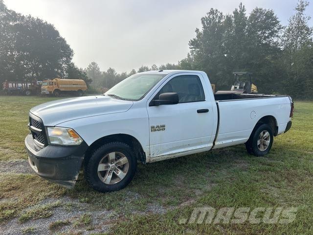 RAM 1500 Pikaplar