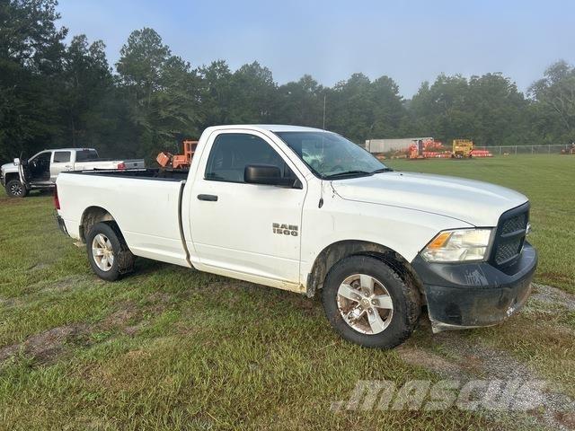 RAM 1500 Pikaplar