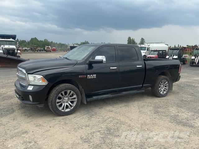 RAM 1500 Pikaplar