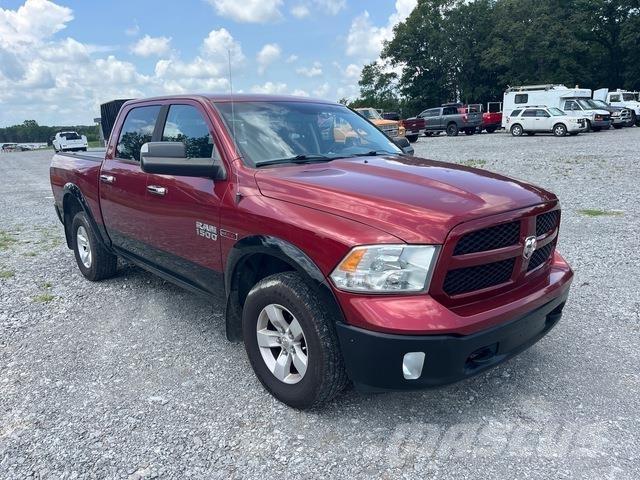 RAM 1500 Pikaplar