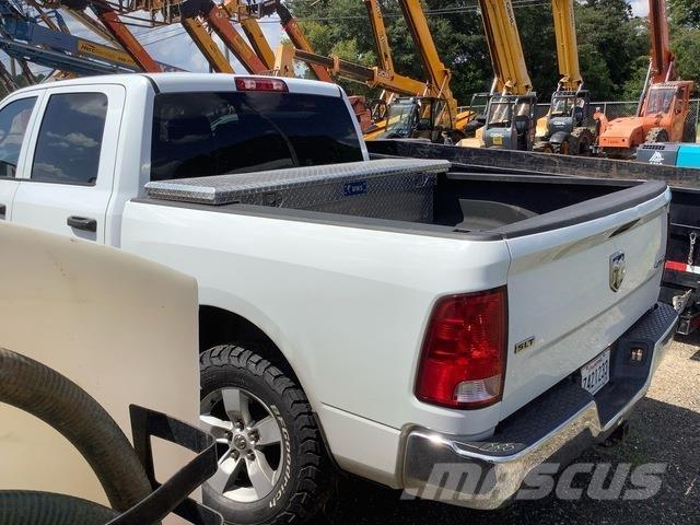 RAM 1500 Pikaplar