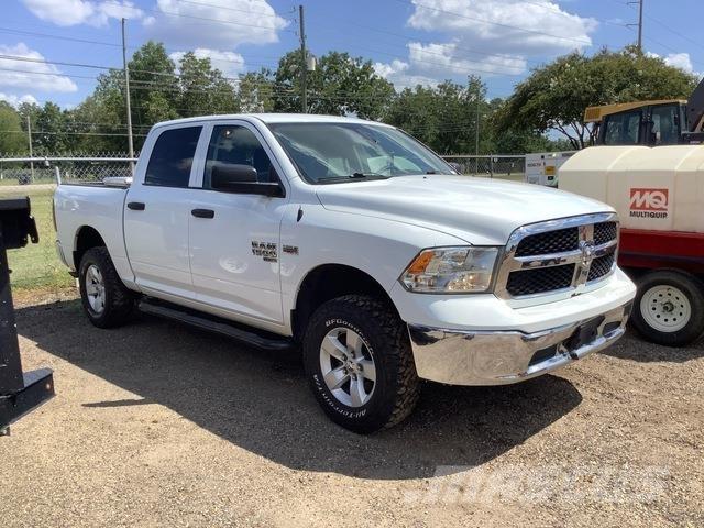 RAM 1500 Pikaplar