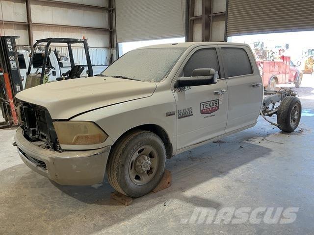 RAM 2500 Kabinler