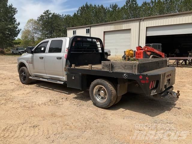 RAM 3500 Flatbed kamyonlar