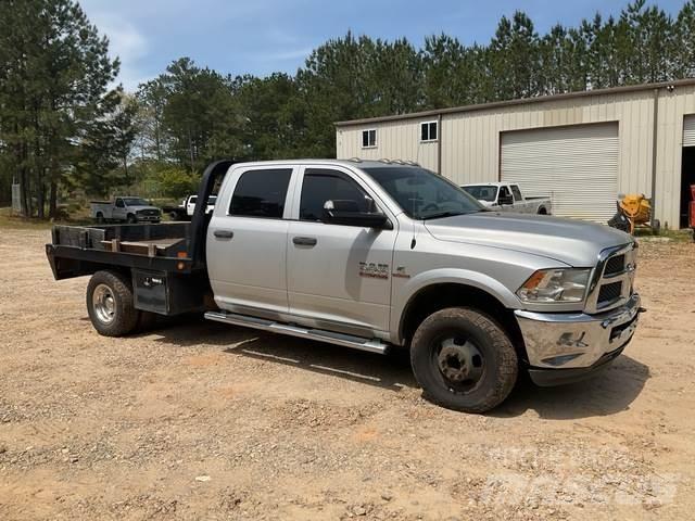 RAM 3500 Flatbed kamyonlar