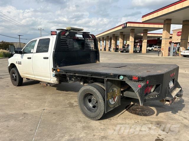 RAM 3500 Flatbed kamyonlar