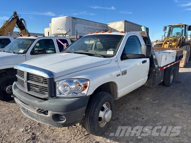 RAM 3500 Flatbed kamyonlar