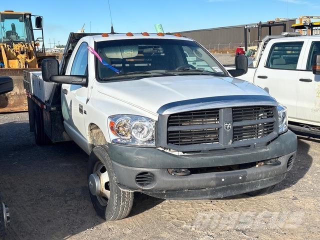 RAM 3500 Flatbed kamyonlar