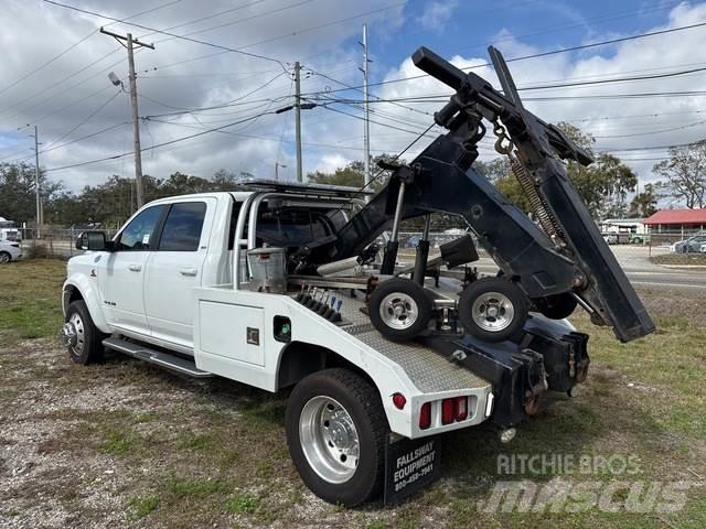 RAM 5500 Kurtaricilar