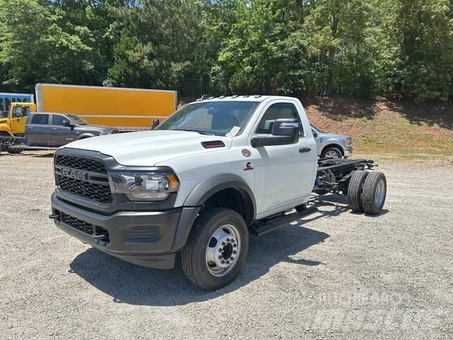 RAM 5500 Kabinler