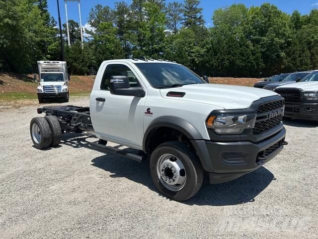 RAM 5500 Kabinler