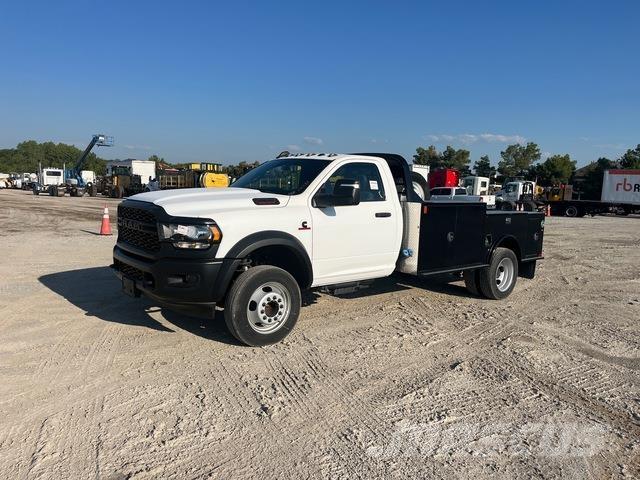 RAM 5500 Flatbed kamyonlar